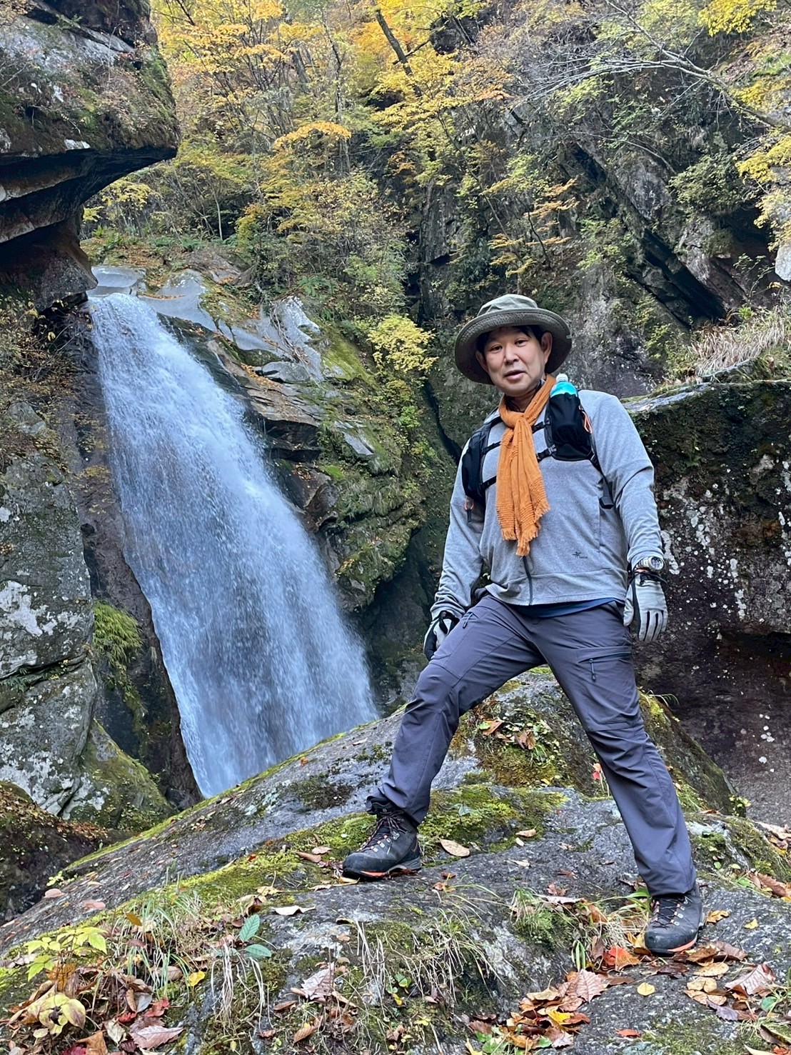 長谷川病院 職員同好会活動 登山部 尾白川渓谷